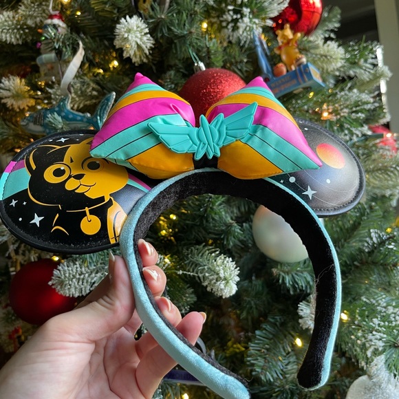 Disney Minnie Ears Buzz Lightyear Sox - Picture 3 of 6